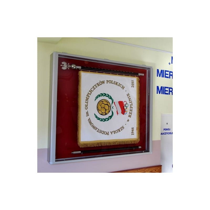 Gablota na sztandar z sił. GSZ13-SI srebrna-wizualizacja.jpg