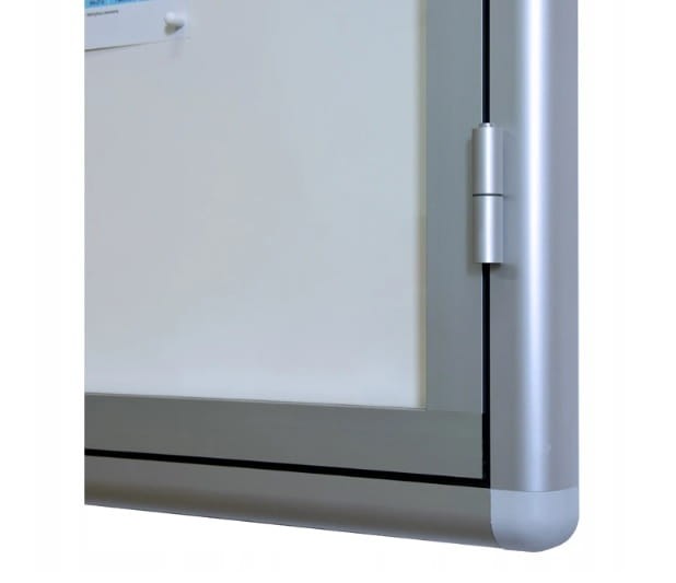 Gablota zewnętrzna VCD 150-zawiasy.jpg