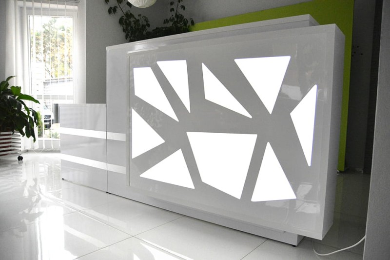 Lada Recepcyjna Lo216-5.jpg