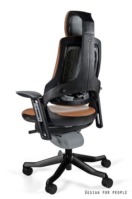 Fotel Wau 2 full leather czarny.jpg