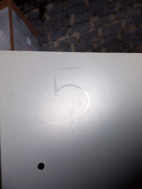 zdjięcie uszkodzenia szafy Sum 320W-6.jpg