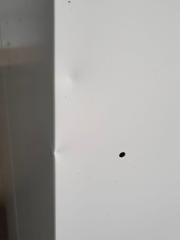 uszkodzone sum320w1outlet3.jpg