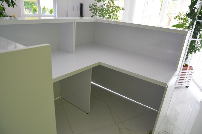 Lada Recepcyjna Lo216-.6jpg