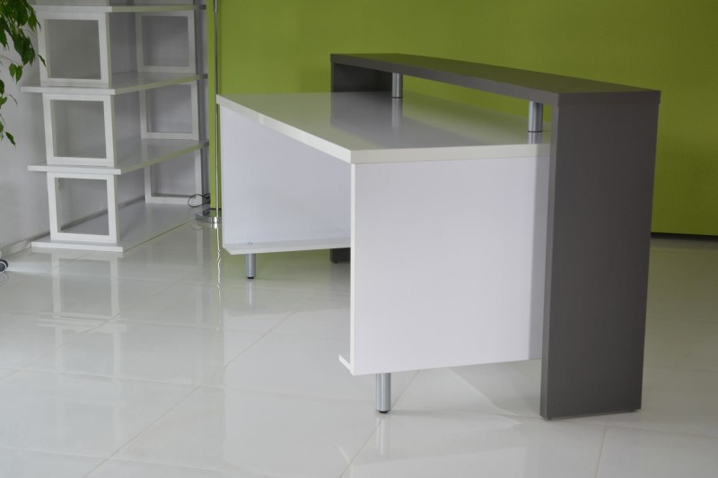 Lada Recepcyjna Lo209-2