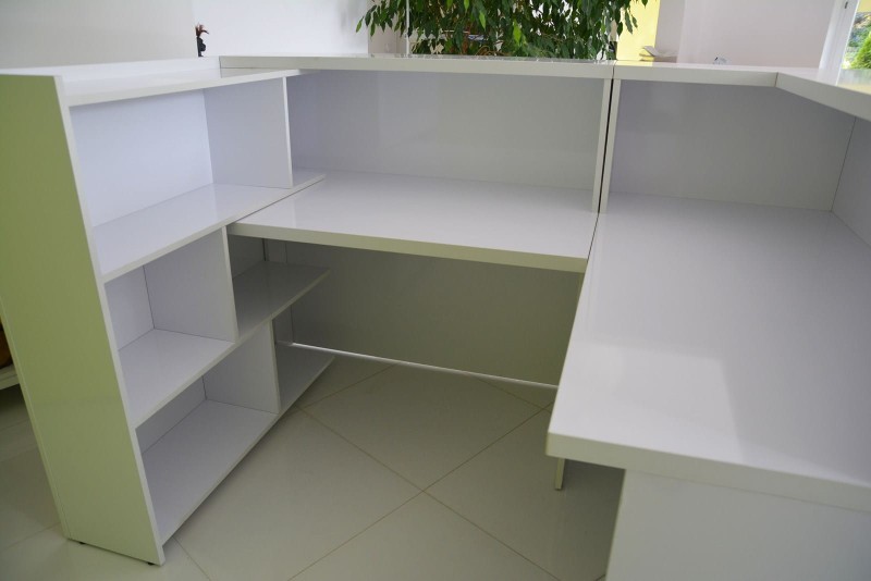 Lada Recepcyjna Lo216-7.jpg