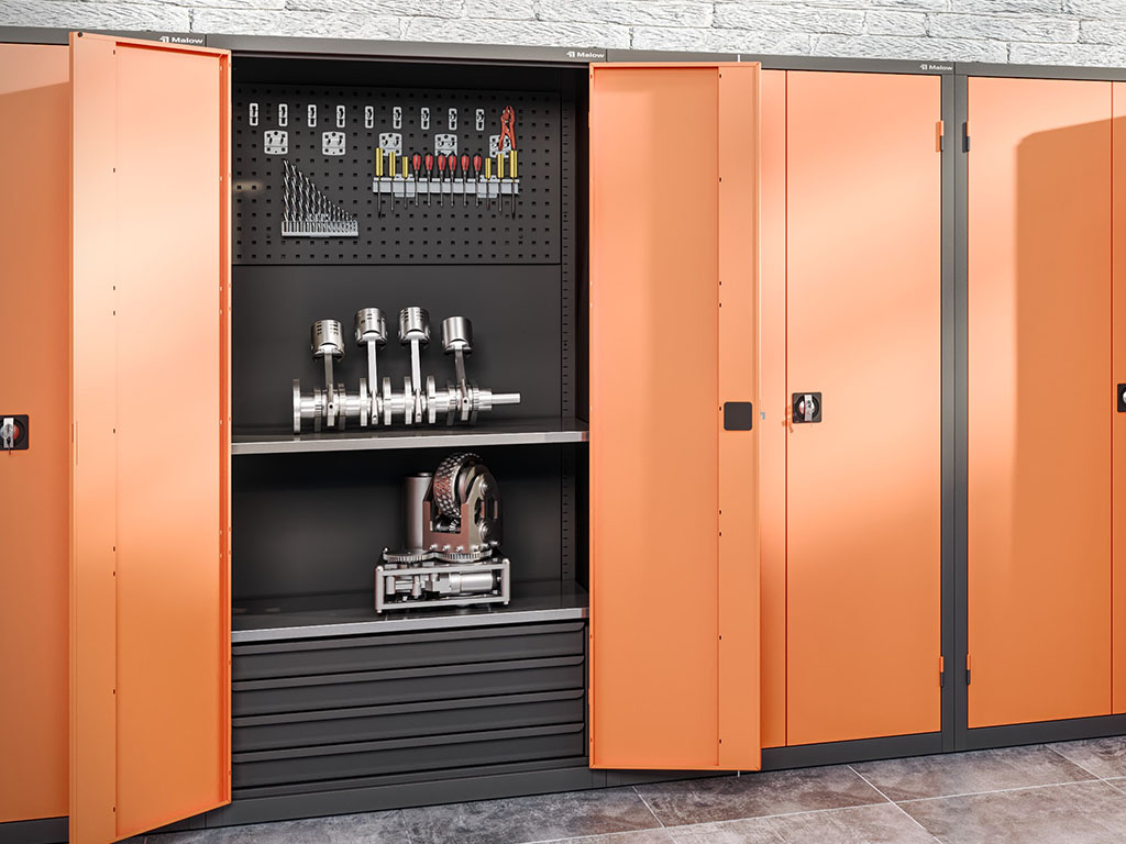 Meble warsztatowe do garażu – co wchodzi w ich skład?